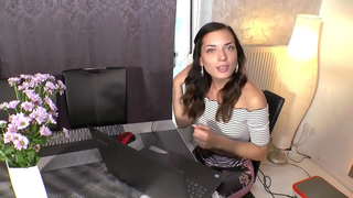 O usuario coñece un alemán afeccionado e suga un boquete