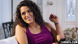 Starý plameň sa zdá byť rekindled medzi Whitney a Victoria