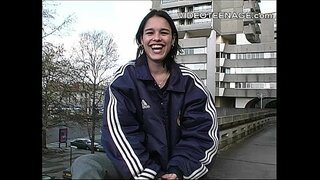 Sexy brunetka teen casting