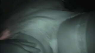 Моја супруга је у колима човек чека за школа у хотел мотел