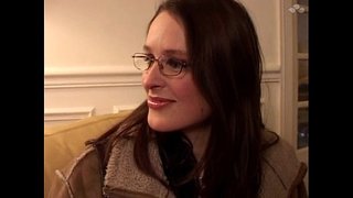 Oso beroa frantziako brunette