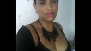 Khi ông đã ra đi với bạn bè của mình, và để lại một vợ ở nhà nóng