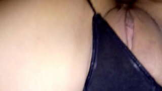 мали материјал, у коме дајем курац у дупе својој жени, уживајте