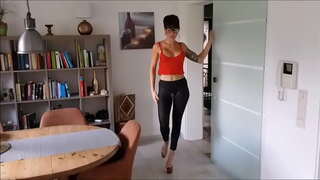 Lara Bergmann est blasted a tergo!