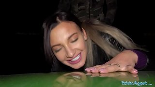 Agenda publiko Sexy tene ku cursus ta un yamada na aire liber pa e anochi i dollar