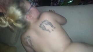 Брзо анални секс са супругом пухленькой